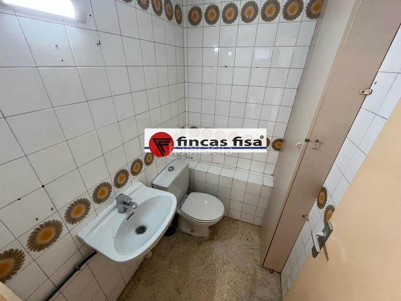 Foto e95a8ee4-64cc-454a-866b-c8285a6ebf07. Local comercial en Zona Alta Premià de Mar