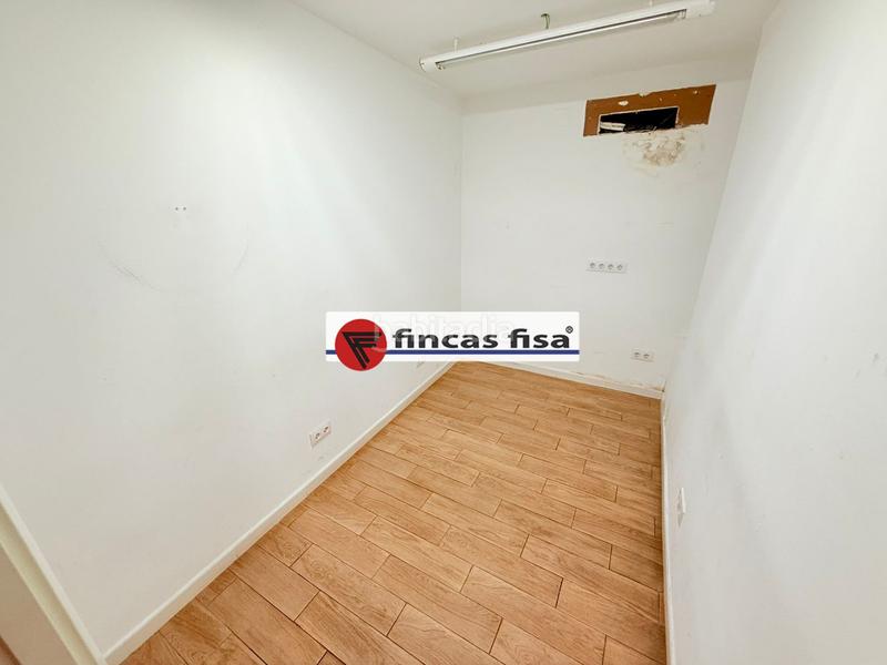 Foto f9039366-77f4-4062-9146-56ec7c6e71f8. Alquiler local comercial en Centre-Nucli Antic Premià de Mar