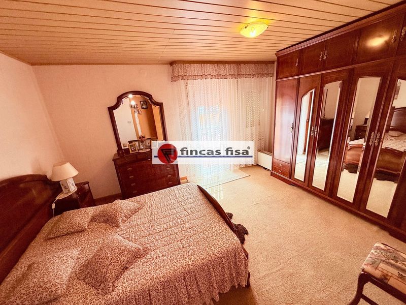 Foto d3ae9b96-1e34-4d6b-bd9b-e0c2dae9b30f. Casa amb calefacció aparcament piscina a Premià de Dalt