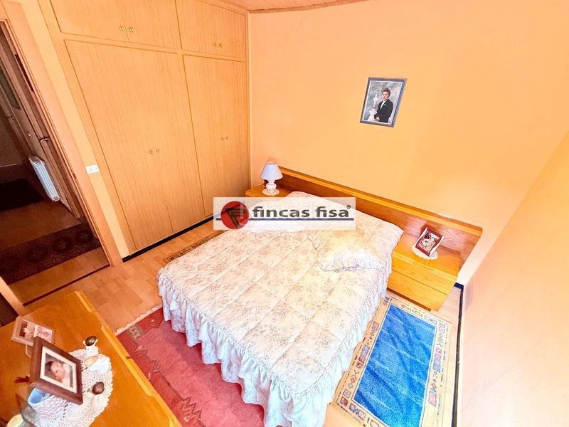 Foto e2f72853-16ac-4fc4-94c3-f41afb208111. Casa amb calefacció aparcament piscina a Premià de Dalt