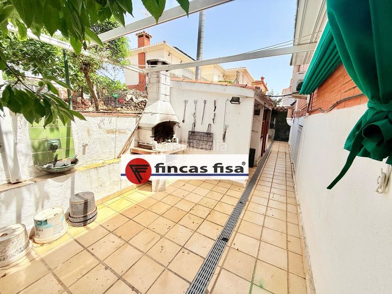 Foto 570a1a4e-ba27-47fb-ad39-e459487588b9. Casa adossada amb calefacció aparcament a Zona Alta Premià de Mar