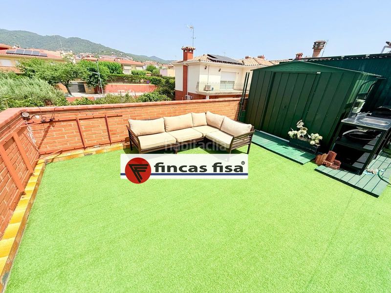 Foto b03a09f5-56b7-4726-9652-410143e9940a. Casa adossada amb calefacció aparcament a Zona Alta Premià de Mar