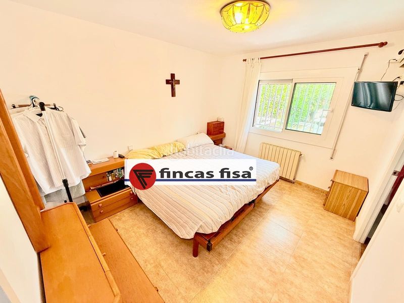 Foto cc0639a5-cb62-4512-a43d-a30f92f49986. Casa adossada amb calefacció aparcament a Zona Alta Premià de Mar