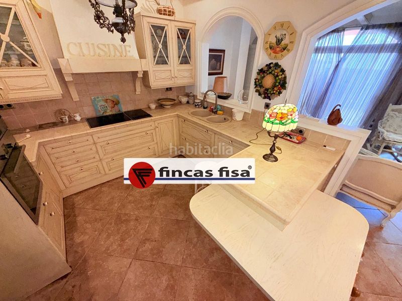 Foto 5f44dabd-141a-4b49-a4ce-ba641f132df0. Casa adossada amb calefacció a Zona Alta Premià de Mar
