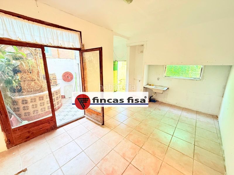 Foto 802f5c4b-772c-48c4-8cd4-aa30043fd74c. Casa adossada a Centre-Nucli Antic Premià de Mar