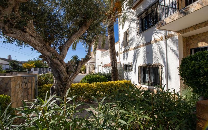 Foto 46ee1da2-bad9-4214-a283-0f30b9f871fa. Casa  con dos amarres en Salins - Cavall de Mar Empuriabrava