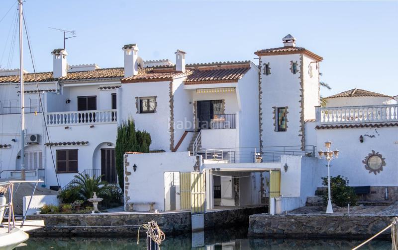 Foto 62247ff1-4541-4be3-b4a5-448ef34b1922. Casa  con dos amarres en Salins - Cavall de Mar Empuriabrava