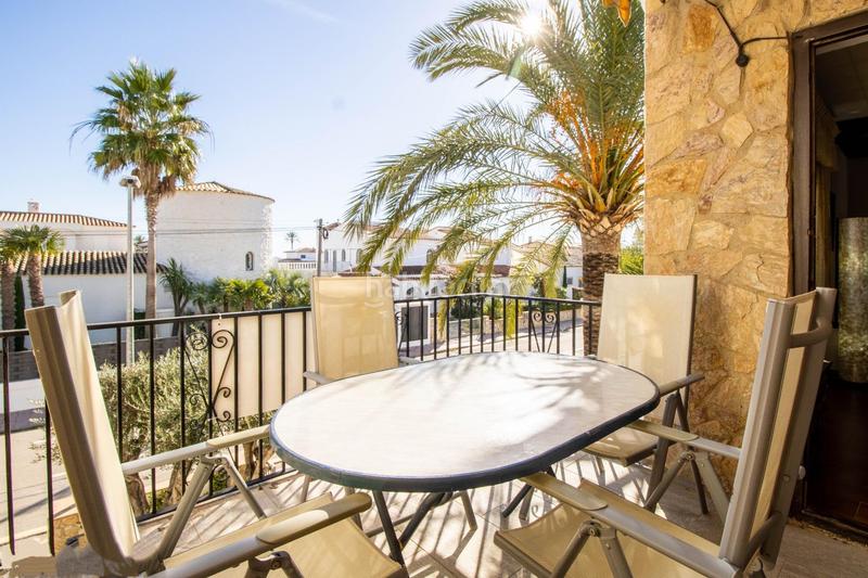 Foto ad5cc90e-f252-4779-b70a-4833c8d3487a. Casa  con dos amarres en Salins - Cavall de Mar Empuriabrava