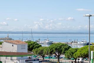 Apartament a Puig Rom-Canyelles-Almadrava. Vistas espectaculares y luminosidad en un apartamento reformado!