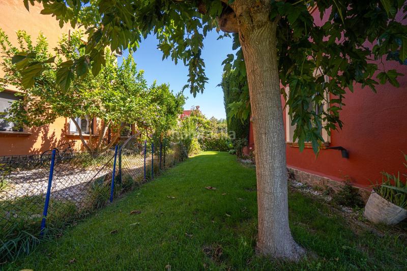 Foto 1bac893f-d73b-400b-af98-080b5260965b. Casa vivienda unifamiliar aislada en golf con jardín privado y piscina comunitaria en Peralada