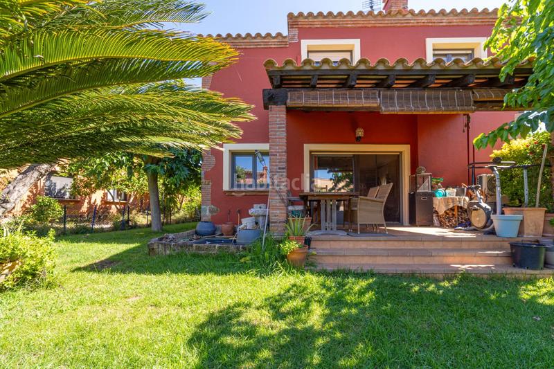 Foto d25fbf60-53b4-48fc-9d01-6bfcc70a1b7d. Casa vivienda unifamiliar aislada en golf con jardín privado y piscina comunitaria en Peralada