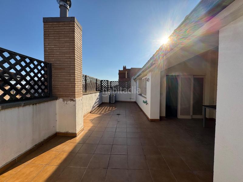 Foto 357317df-ef9d-4060-abac-e44f0c30e82c. Dachwohnung mit heizung parking in Creu de la Mà Figueres