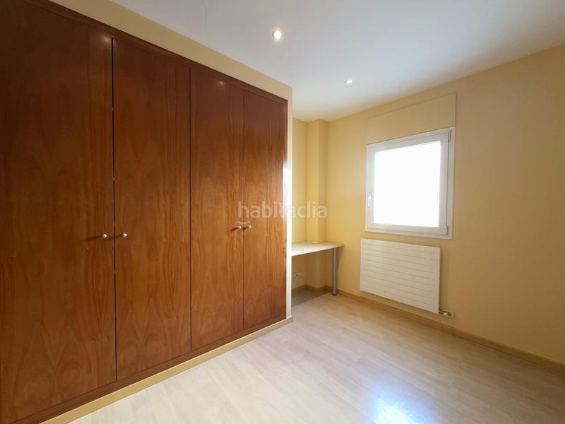 Foto 6895b449-4514-4e26-8af6-2b521de129c3. Dachwohnung mit heizung parking in Creu de la Mà Figueres