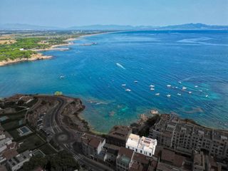 Etagenwohnung in Nucli Antic. Apartamento de obra nueva con vistas al mar a pocos metros de la
