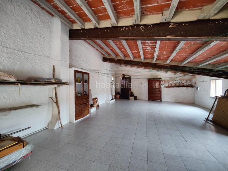 Foto c4d6232d-1fb4-4a87-a698-c0af3f6f3583. Maison avec chauffage dans Godall