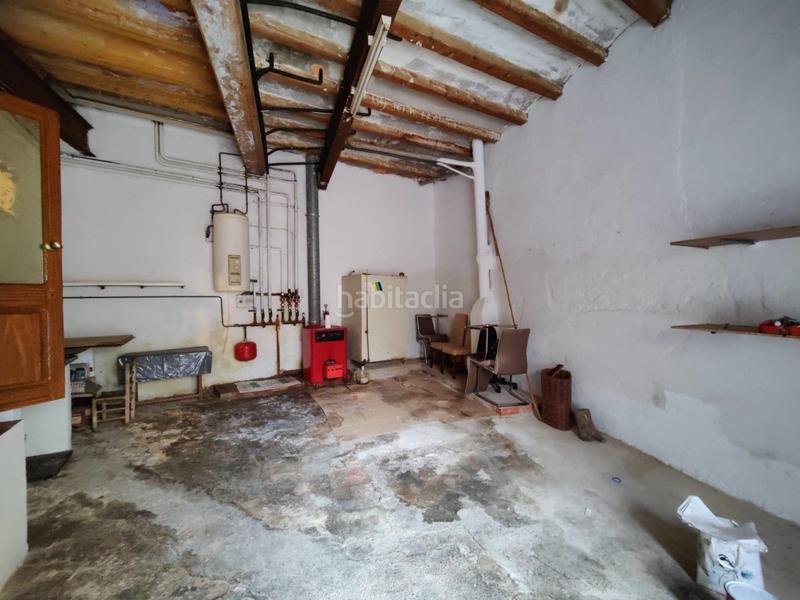 Foto dc04d650-3d09-426a-bb28-9492581fd26b. Maison avec chauffage dans Godall