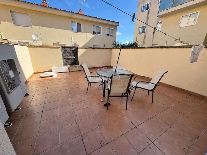 Foto eca723a7-98d2-4c1c-a5a8-c8ea22d254eb. Casa adossada a Sénia (La)