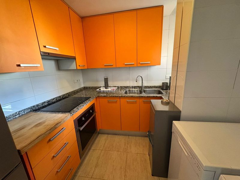 Foto 2e09d444-9c78-49d0-9d56-b397d17c3be1. Àtic amb calefacció a Sénia (La)