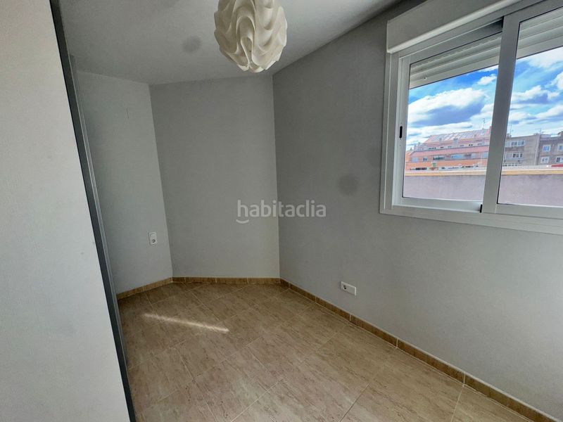 Foto 557bbb0f-7b47-4b88-9ce0-6245d65135b5. Àtic amb calefacció a Sénia (La)