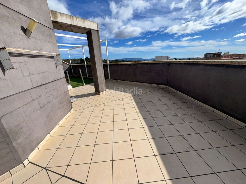 Foto a7e95eae-4a45-4aae-93f5-63f490beaa69. Àtic amb calefacció a Sénia (La)