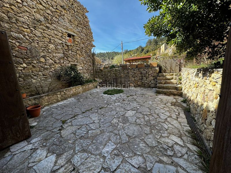 Foto 7f6b0feb-8ab1-4837-86e7-c4e43a6884a7. Masia amb calefacció a Pobla de Benifassà (la)