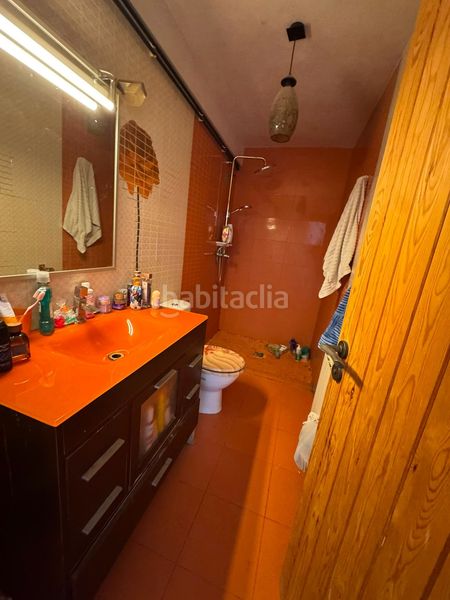 Foto 4458f799-3207-4d74-8cc4-ca637d014331. Edifici a Benissanet