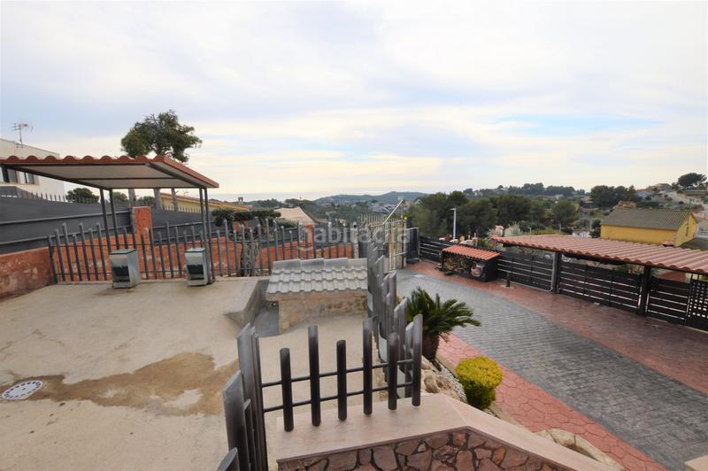 Foto 71c3576e-deb7-4674-8ac8-c5e8acc6d2e4. Chalet en Castellet i la Gornal