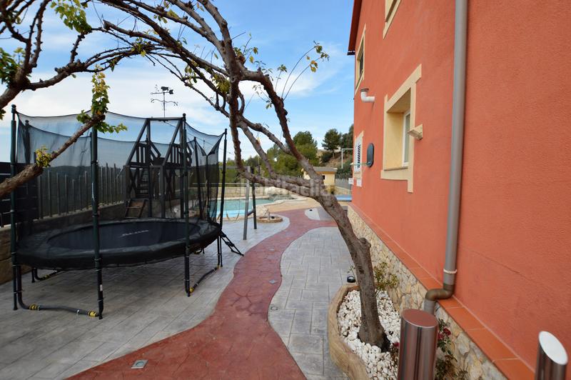 Foto 82904842-3945-44f9-8ac3-91356238afb7. Chalet en Castellet i la Gornal
