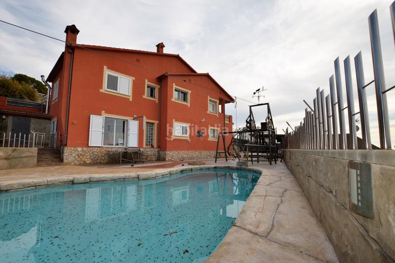 Foto 83dc3d5b-76c9-47ef-a54a-45f4c9657c63. Chalet en Castellet i la Gornal