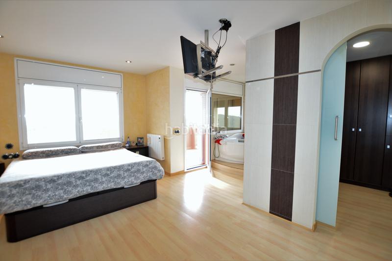 Foto cb410b3d-960c-4377-8591-9d7d95f8c6b9. Chalet en Castellet i la Gornal