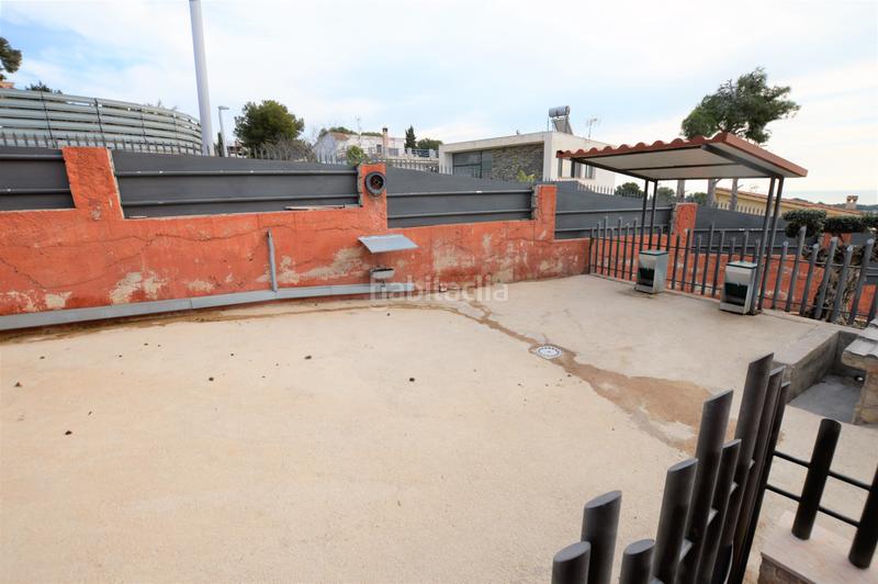Foto e67d2d5b-79b7-43f5-811e-18347af04d48. Chalet en Castellet i la Gornal