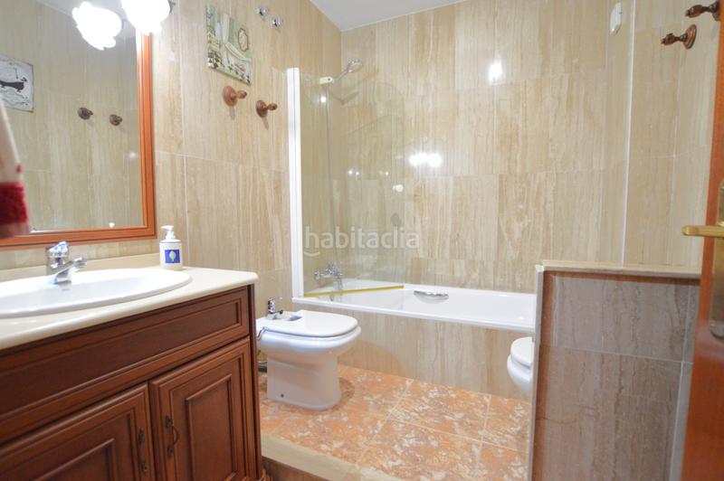 Foto 38474848-10d4-4899-906a-06a761458bf8. Casa aparellada amb calefacció aparcament a Santa Maria-l´Eixample-Sud Sumella Cubelles