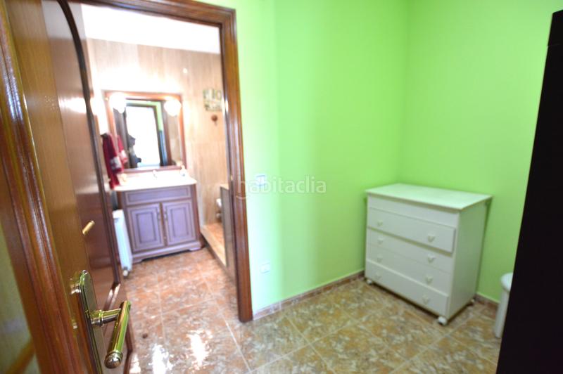 Foto 50305466-0474-4073-9d6a-0be5695ed432. Casa aparellada amb calefacció aparcament a Santa Maria-l´Eixample-Sud Sumella Cubelles