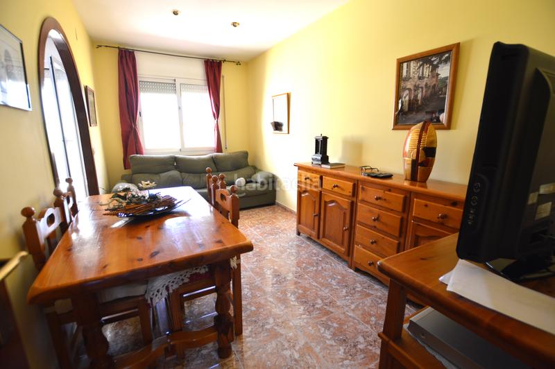 Foto 7cc3db5b-caa1-442b-b9ba-a3c76e9708ff. Casa aparellada amb calefacció aparcament a Santa Maria-l´Eixample-Sud Sumella Cubelles