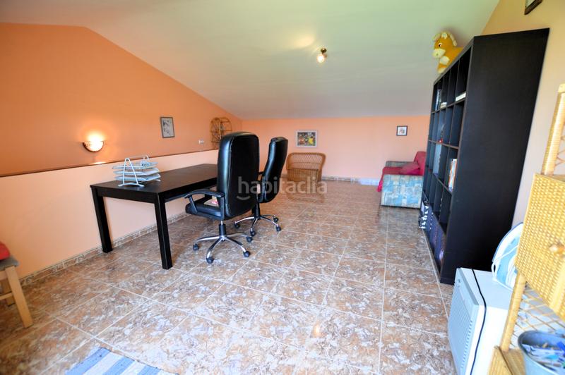 Foto f3e59743-5bea-4735-9235-262cfcae9d35. Casa aparellada amb calefacció aparcament a Santa Maria-l´Eixample-Sud Sumella Cubelles