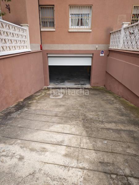 Foto 72fa7376-e4a7-48ea-971b-60e0cde40862. Aparcament cotxe a carrer de lleida 38 a Maritim Cubelles