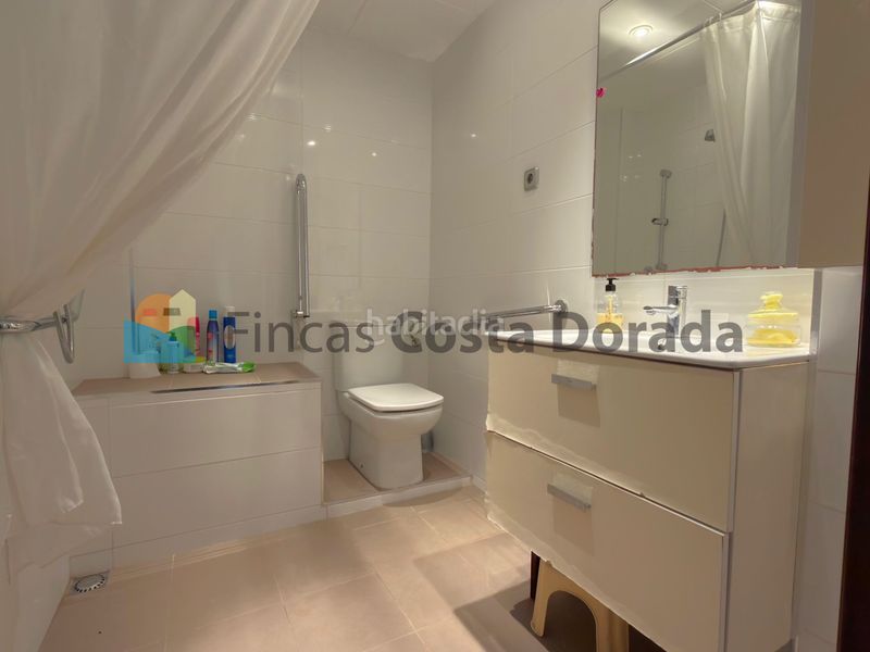 Foto a161acad-6805-47a6-af4f-540e42b4685e. Planta baixa amb calefacció aparcament a Maritim Cubelles