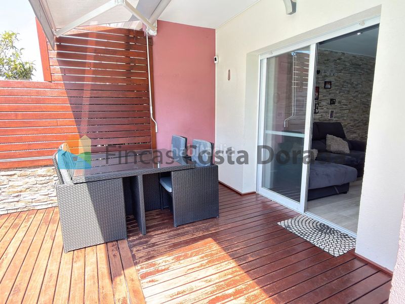 Foto c68e4c26-e102-4588-8c9e-6ea215d6a3a4. Casa adossada amb calefacció aparcament piscina a Cubelles