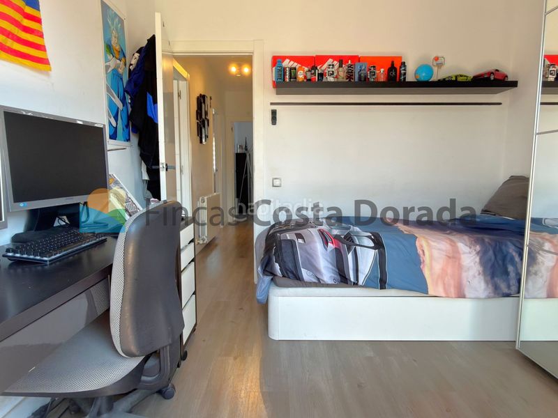 Foto ed30f32b-aecc-44d4-a2ab-8747b6bed8f7. Casa adossada amb calefacció aparcament piscina a Cubelles