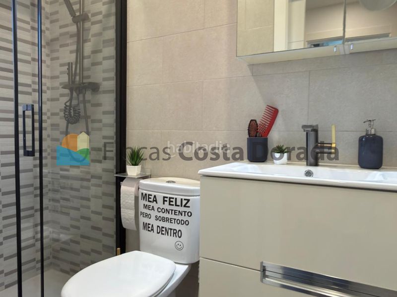 Foto fdb508f4-ddcb-495e-9be6-96ed4a4901d5. Casa adossada amb calefacció aparcament piscina a Cubelles