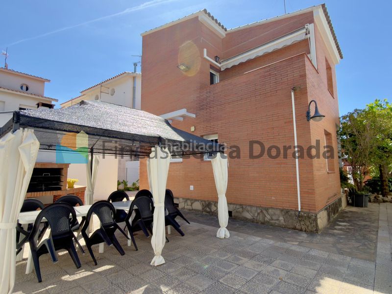 Foto b1fb4fa3-a0de-4838-aa47-204e69adfaf2. Casa amb xemeneia aparcament a Bardaji-El Molí de Baix Cubelles