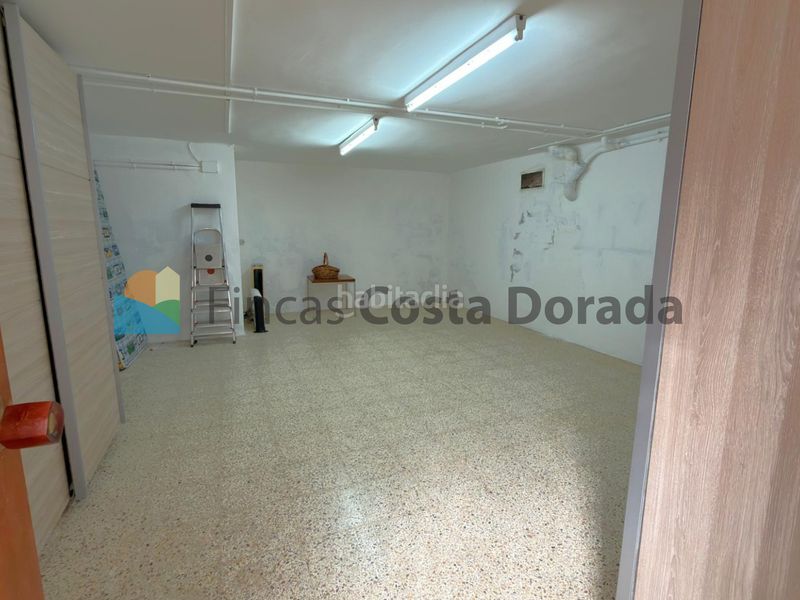 Foto bb863279-9d2c-468a-bd5c-7baad839d5e1. Casa amb xemeneia aparcament a Bardaji-El Molí de Baix Cubelles