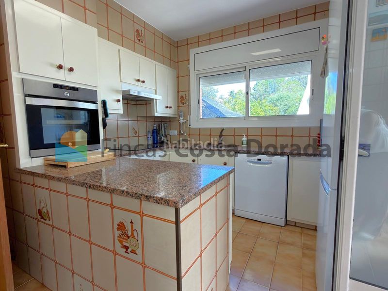Foto c6b1800a-1453-40db-b618-c9d7c3176c5f. Casa amb xemeneia aparcament a Bardaji-El Molí de Baix Cubelles