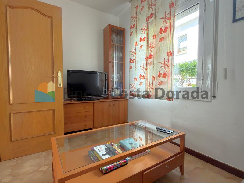 Foto f966dd9c-3a90-41f0-b8fb-ac637a386ea9. Casa amb xemeneia aparcament a Bardaji-El Molí de Baix Cubelles