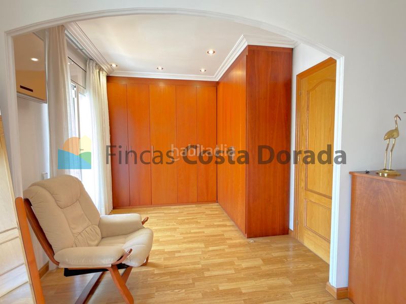 Foto ff421ad8-0619-40b5-a8d1-6db4f59c141d. Casa amb xemeneia aparcament a Bardaji-El Molí de Baix Cubelles