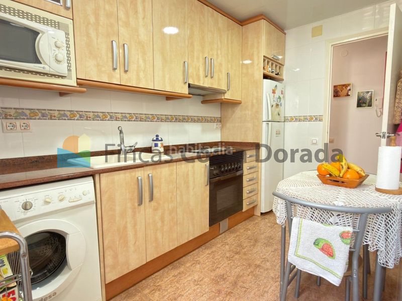 Foto e5d2d080-cbfd-4060-a9aa-c39814280bde. Pis amb aparcament a Nucli Antic Cunit