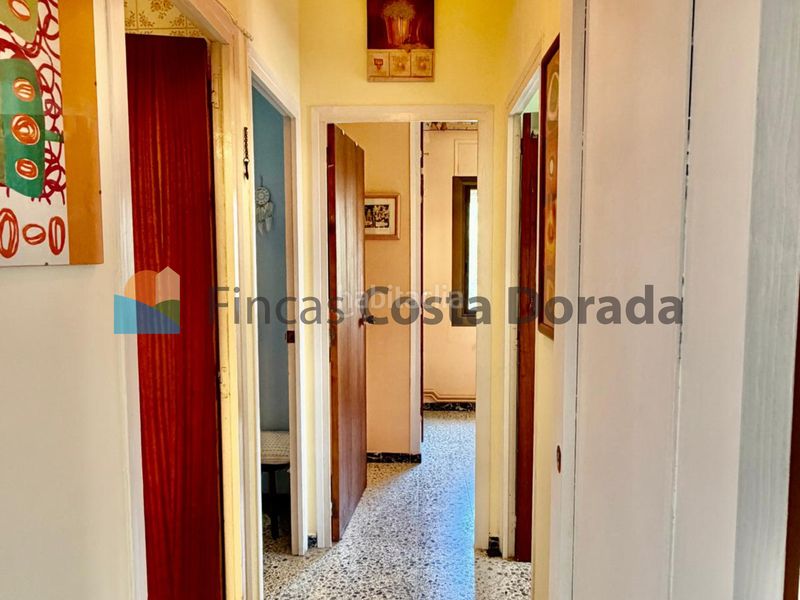 Foto 65237e86-05aa-420f-b308-3dbb3f0a8f0b. Pis amb xemeneia calefacció a Bardaji-El Molí de Baix Cubelles