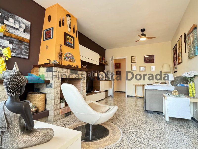 Foto adafc040-ffea-4409-aad3-9024c1ca87f8. Pis amb xemeneia calefacció a Bardaji-El Molí de Baix Cubelles