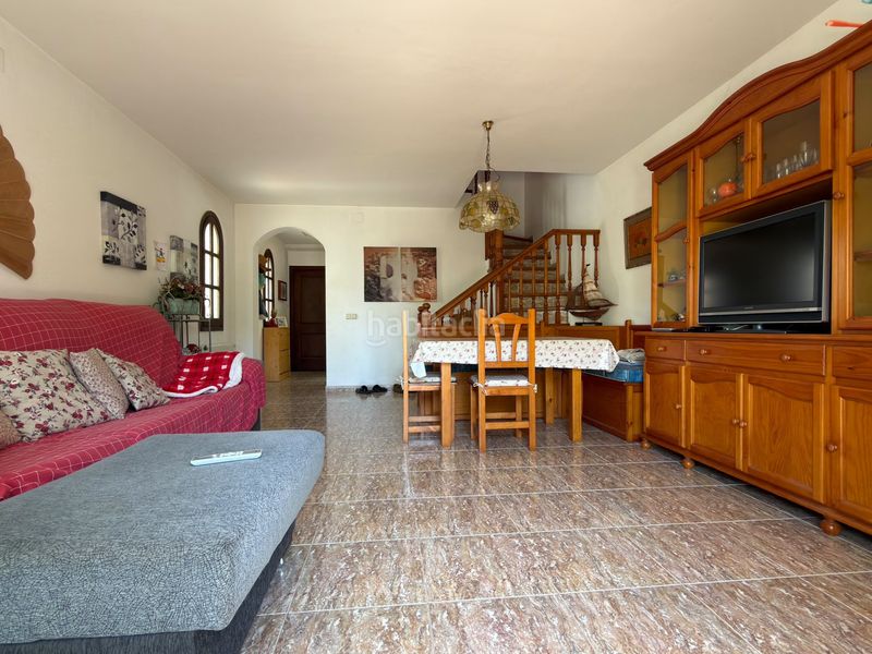 Foto 0fbe880a-f0ba-48d2-8517-f07737967618. Casa aparellada amb xemeneia aparcament a Bardaji-El Molí de Baix Cubelles