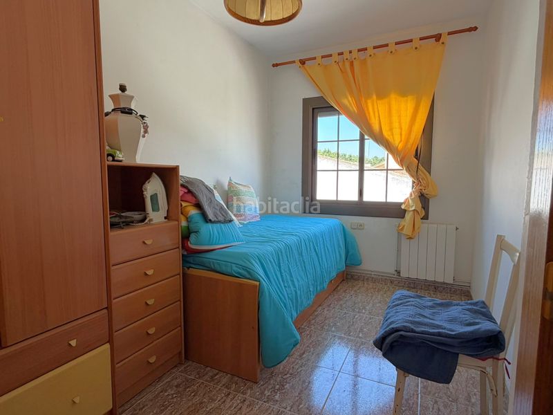 Foto 6dd6d281-7e94-46f7-94aa-739b1c5778c8. Casa aparellada amb xemeneia aparcament a Bardaji-El Molí de Baix Cubelles
